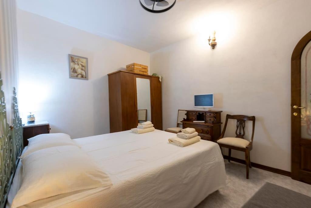 Casa Onda - Nel Cuore Della Contrada Сиена Экстерьер фото